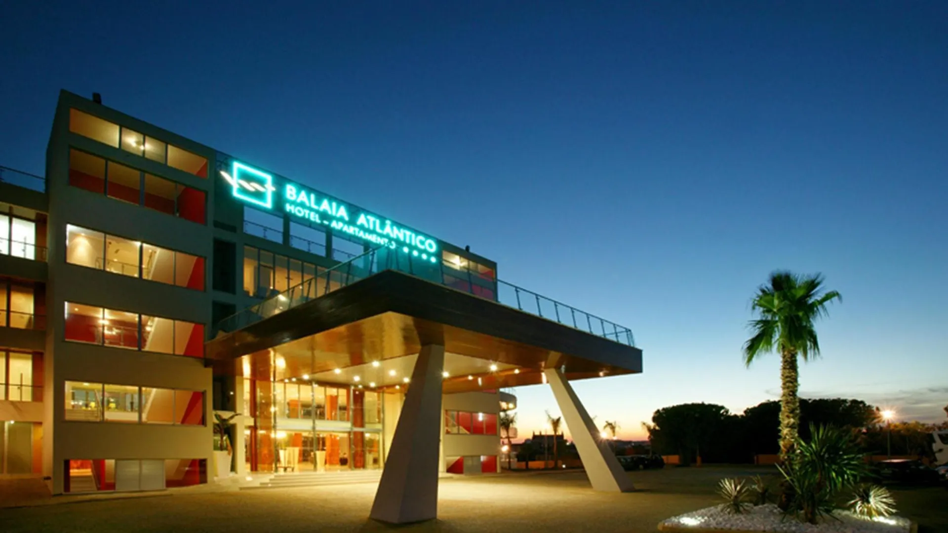 מלון דירות אלבופיירה Hotel Apartamento Balaia Atlantico